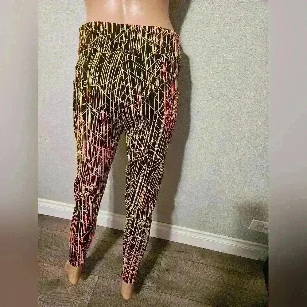 NWT LiCi PULSE HIGH WAIST SCRUNCH LEGGING - Picture 3 of 7